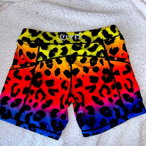 GRRRL Clothing Workout Shorts with Grip Ends and Pockets - Picture 1 of 1